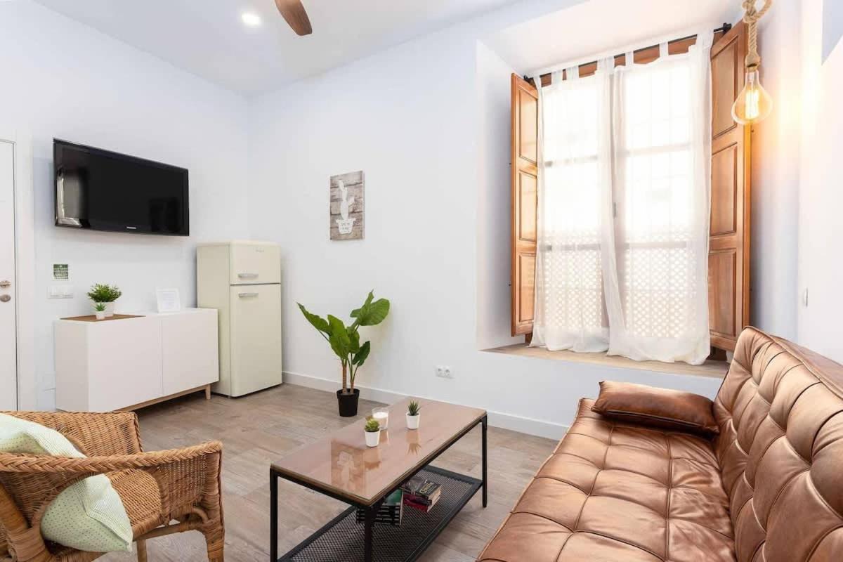 Vivendos - Ma08 - Rodrigo Apartment Малага Екстериор снимка